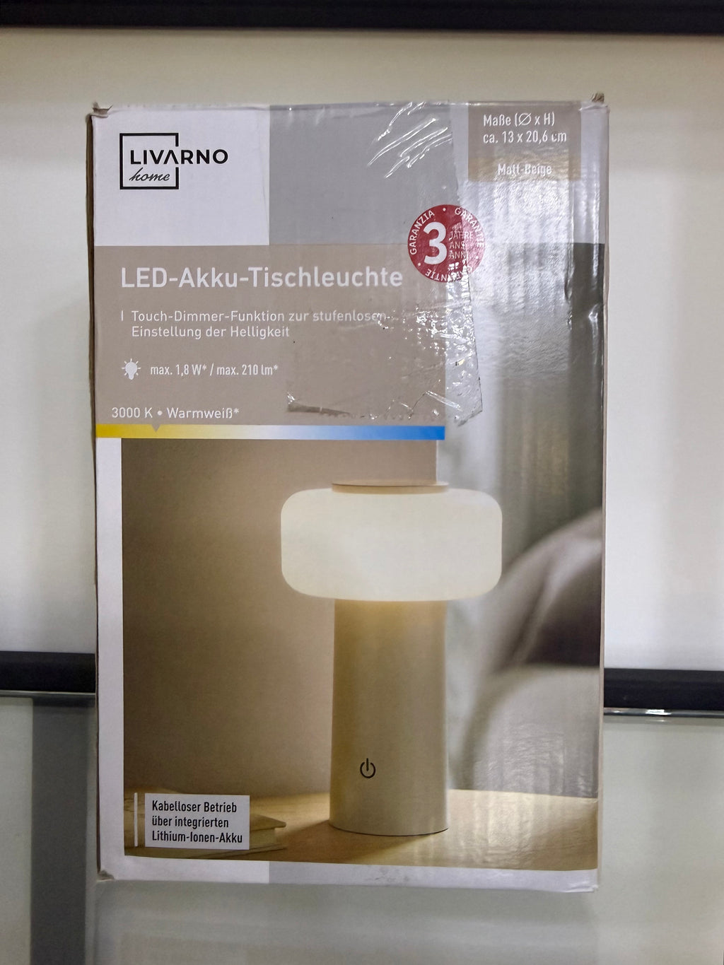 Bed side table cordless lamp